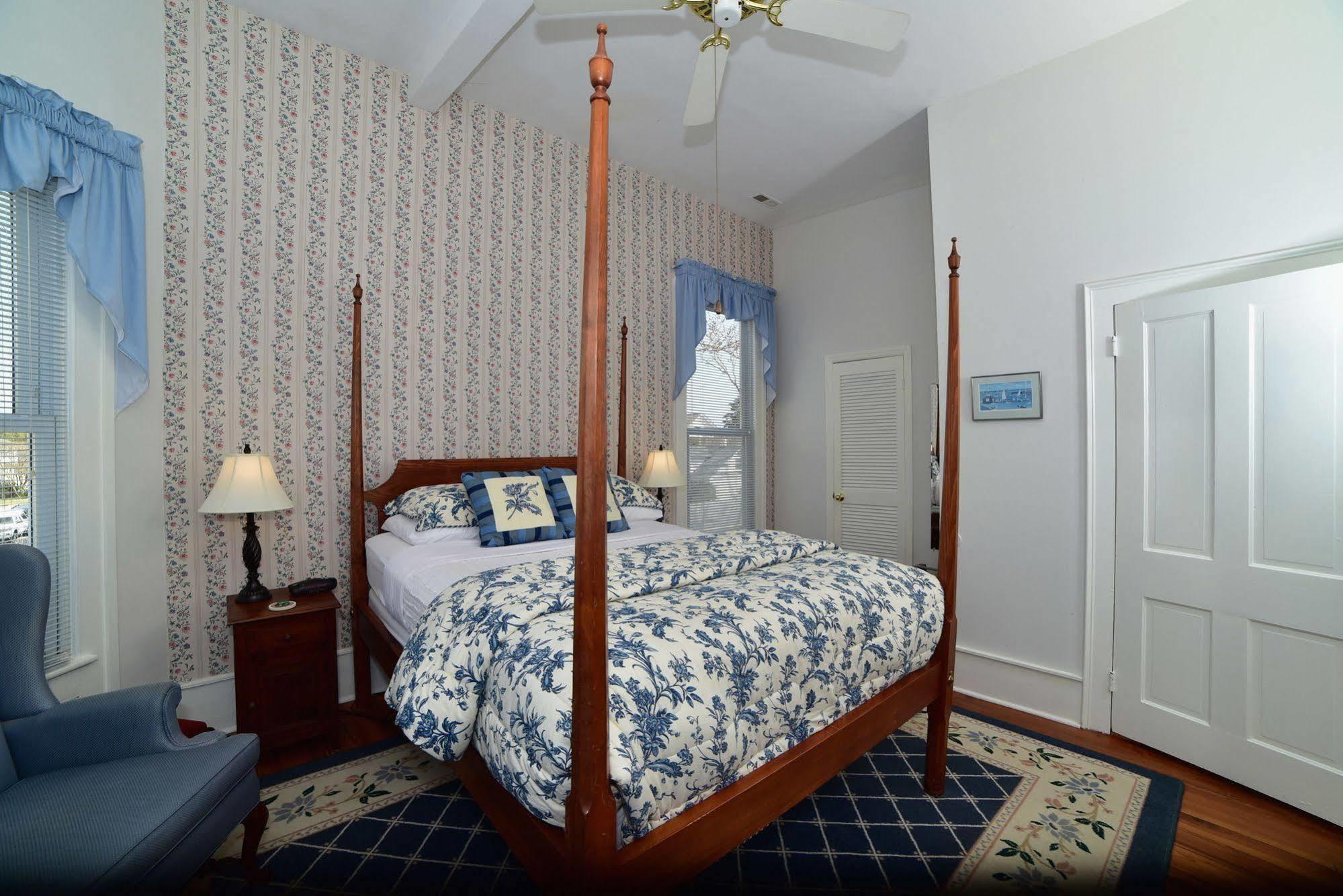 Pecan Tree Inn Beaufort Εξωτερικό φωτογραφία